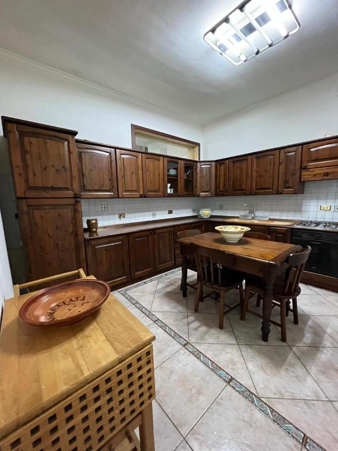Вилла Casa Nonna Rusell Неаполь Экстерьер фото